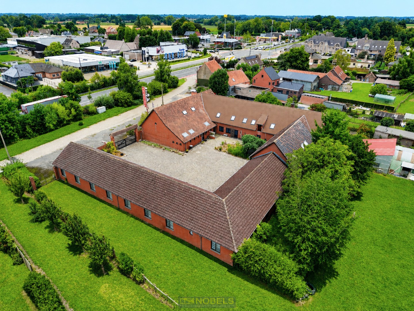 Te koop, uniek handelspand met talloze mogelijkheden te Huise (Kruisem)! - foto 4