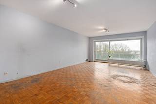 Te koop: licht appartement in Borgerhout, op een centrale locatie nabij winkels, horeca, openbaar vervoer en invalswegen.Dit appartement, op de...