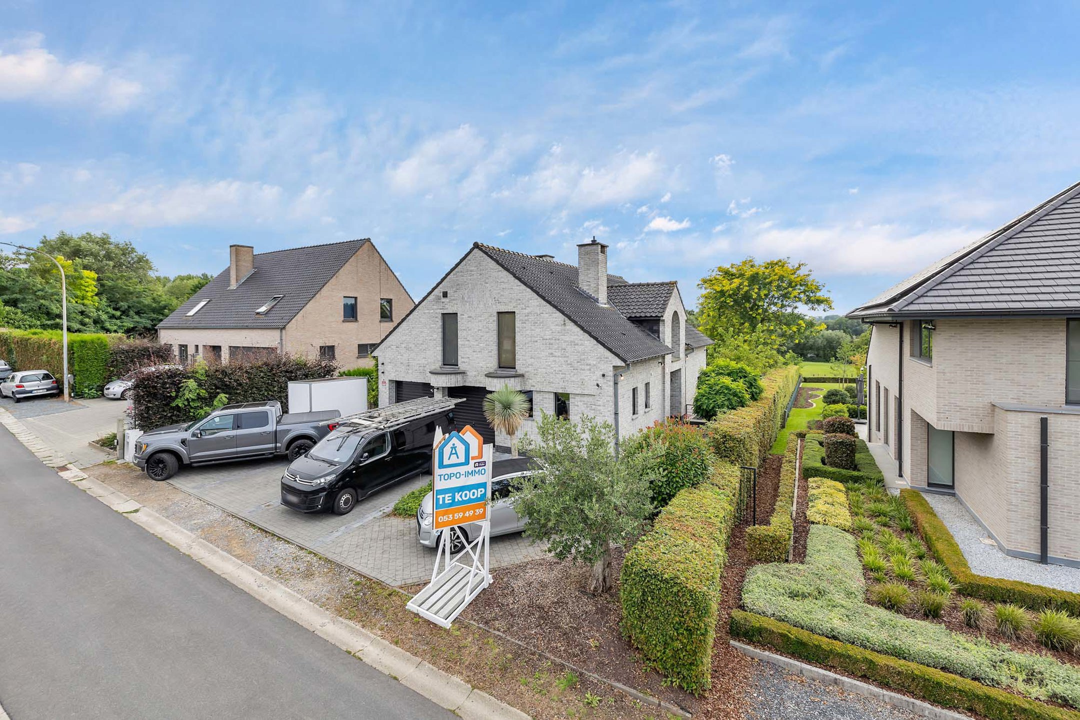 Villa met 4 slaapkamers te koop - foto 1