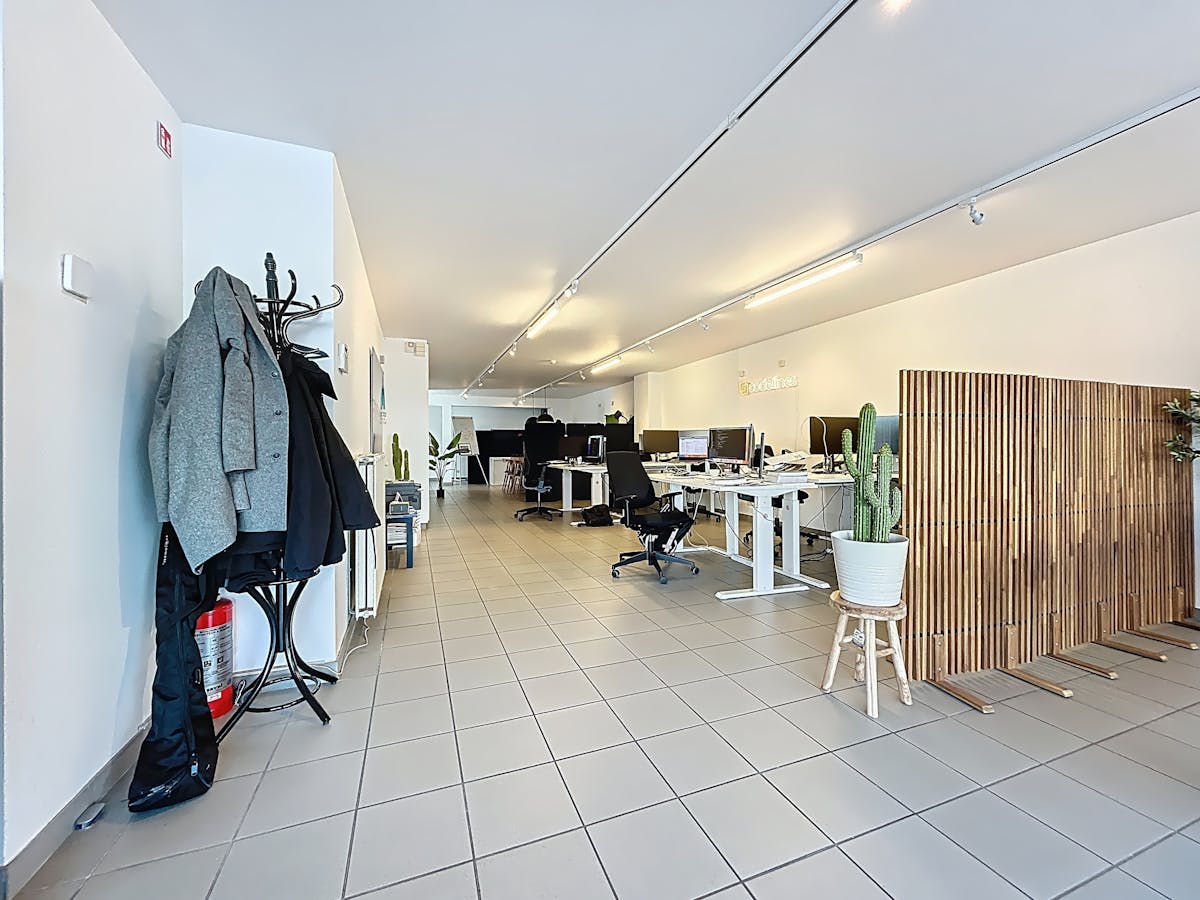 Kantoorruimte te huur in Deurne aan de Bisschoppenhoflaan! - foto 4