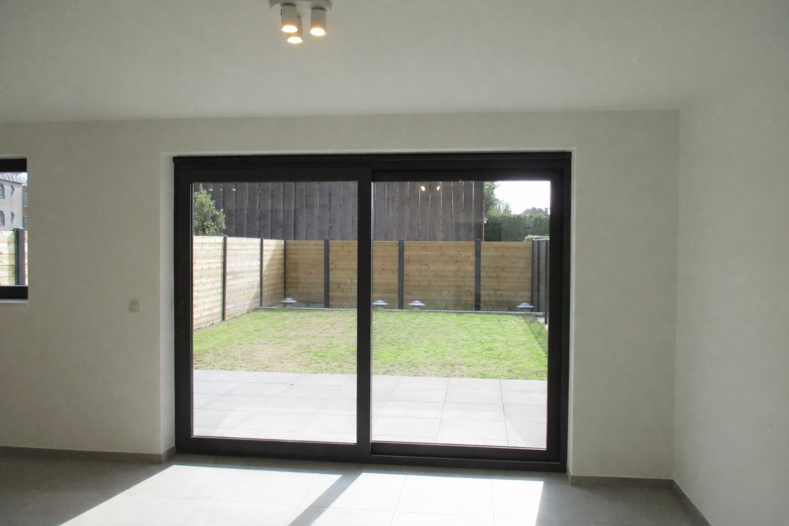 Prachtig gelijkvloers met zuid-tuin op topligging - foto 4