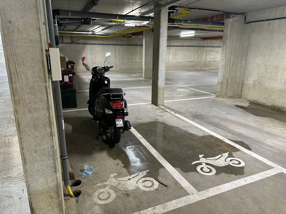 Motostaanplaatsen te huur in Schoten - foto 4