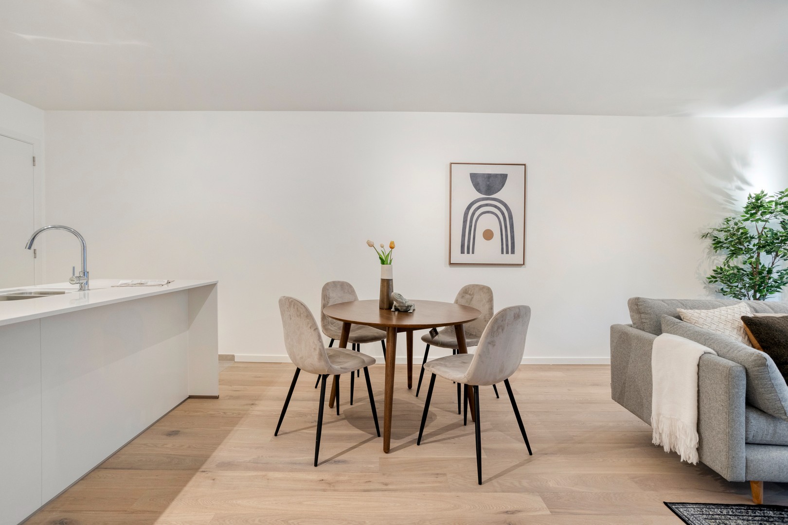 Appartement van 83m² met twee slaapkamers en ruim terras op de eerste verdieping - foto 5