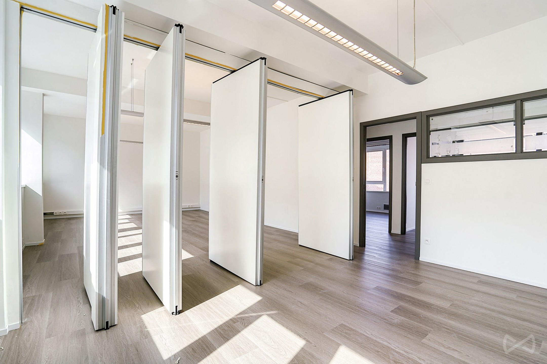 Commercial for rent in Sint-Gillis - photo 5