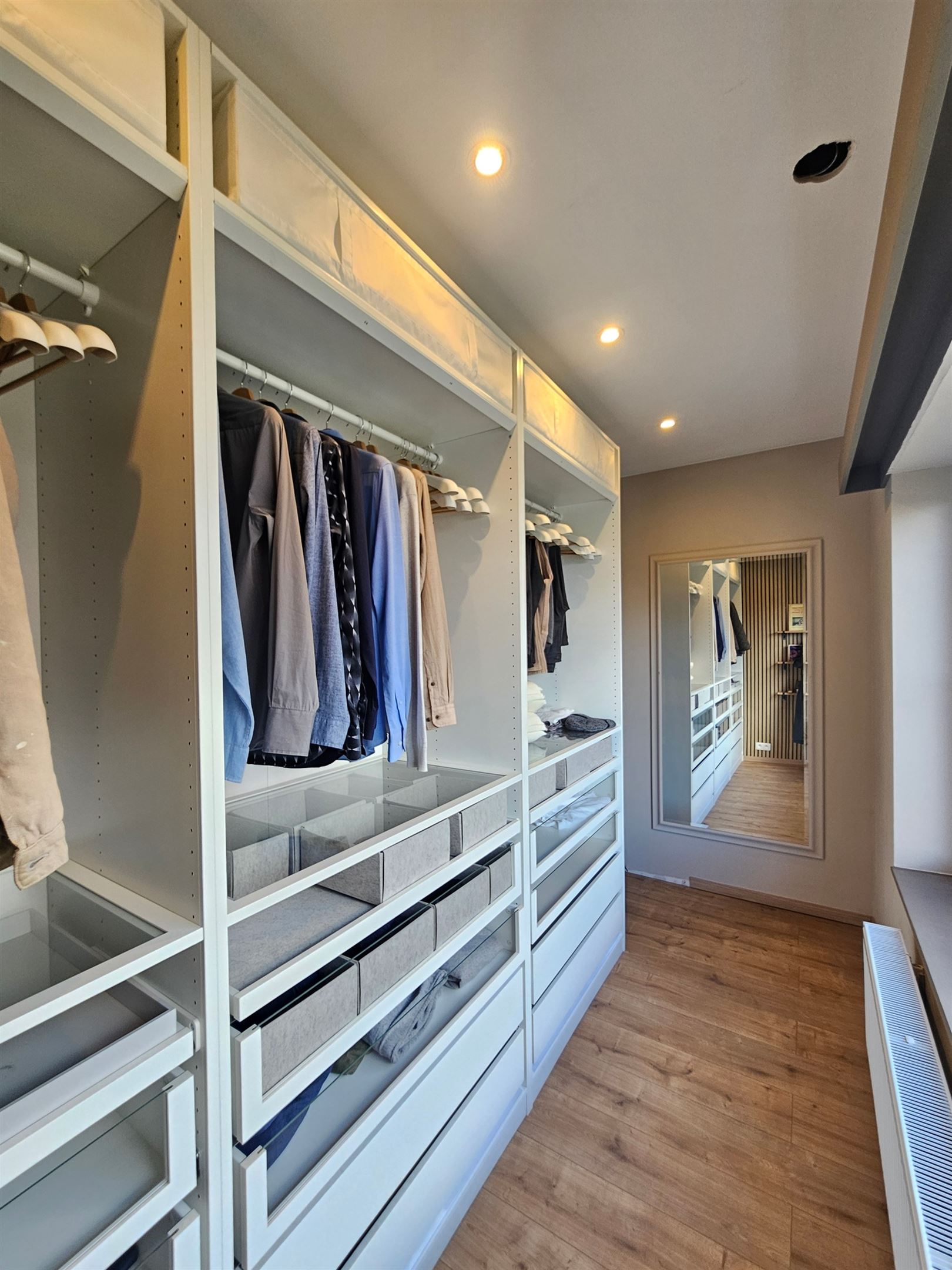 Gerenoveerde woning met 1 slaapkamer, grote tuin en garage - foto 4