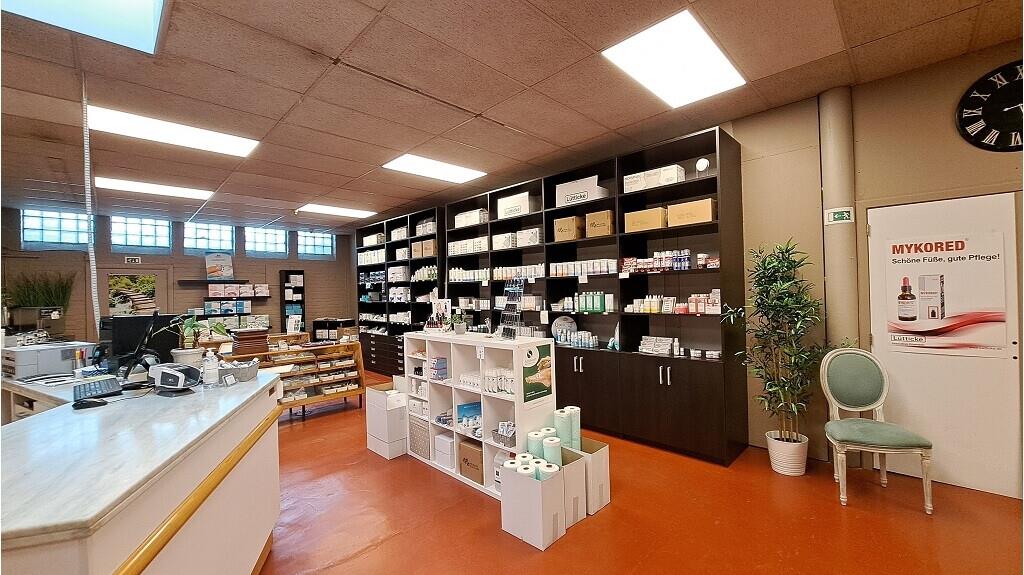 Polyvalent handelspand met burelen te huur in Sint-Andries Brugge - foto 2