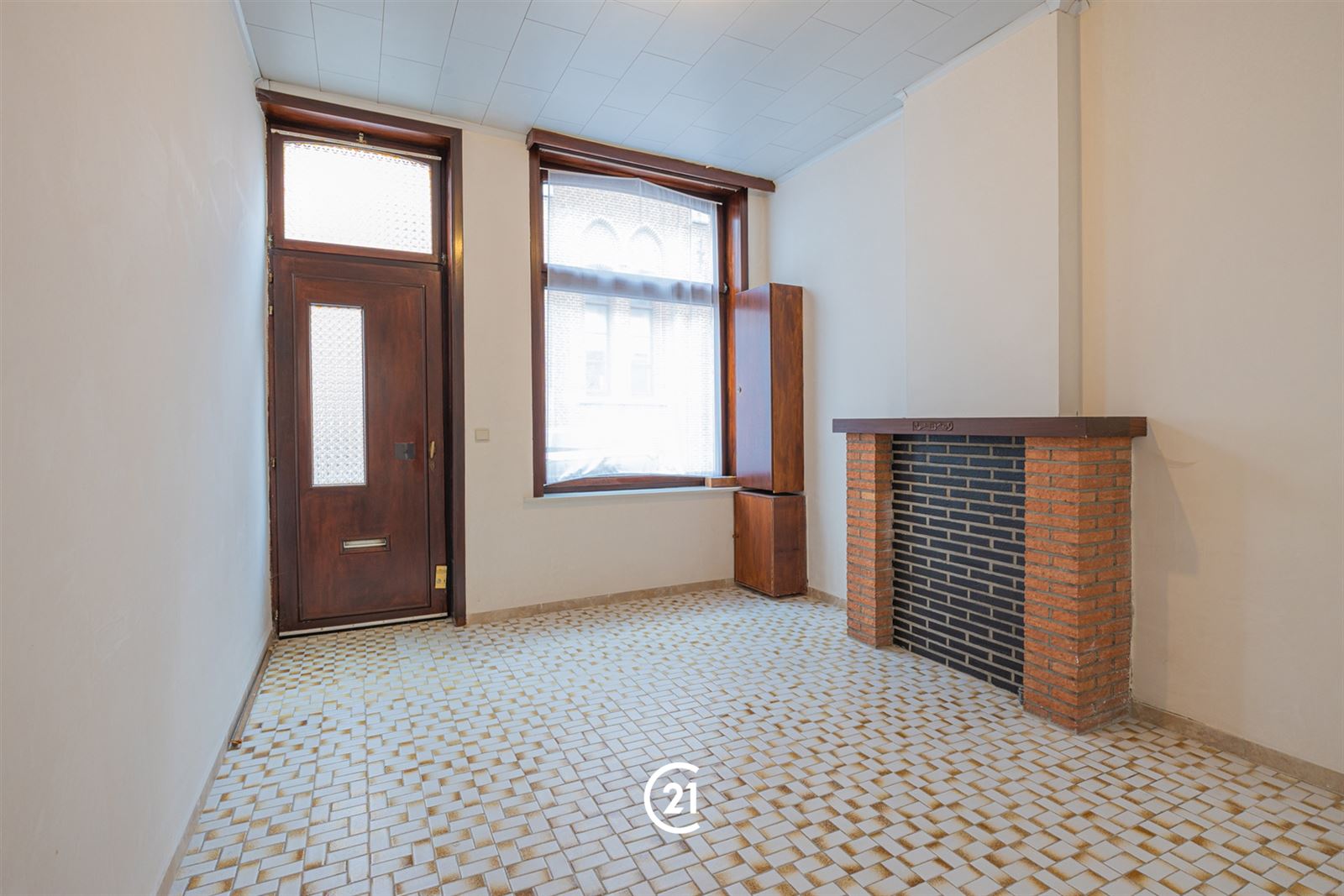 Instapklare woning in het centrum van Zottegem! - foto 5