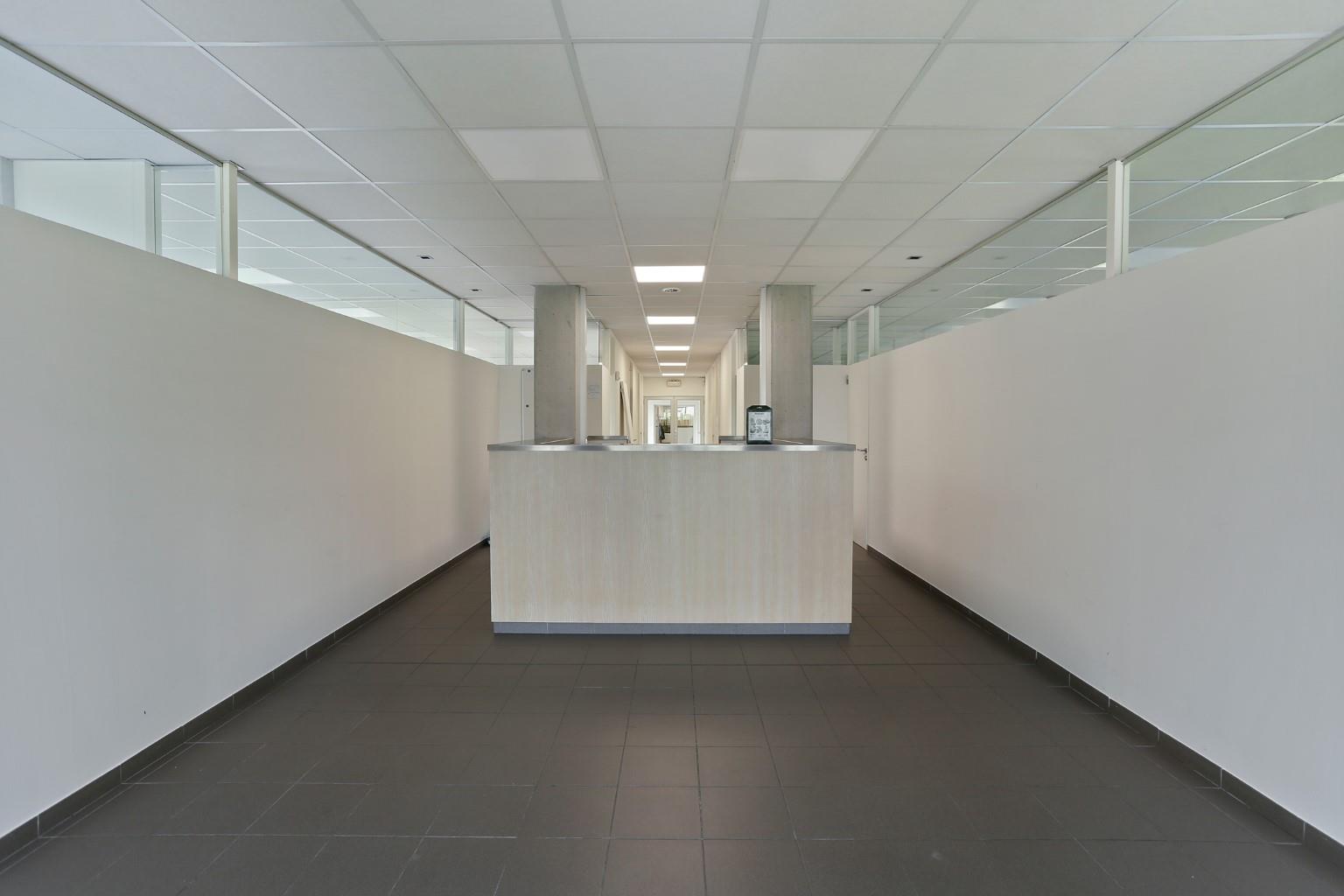 Commercial à louer à Herentals - photo 4