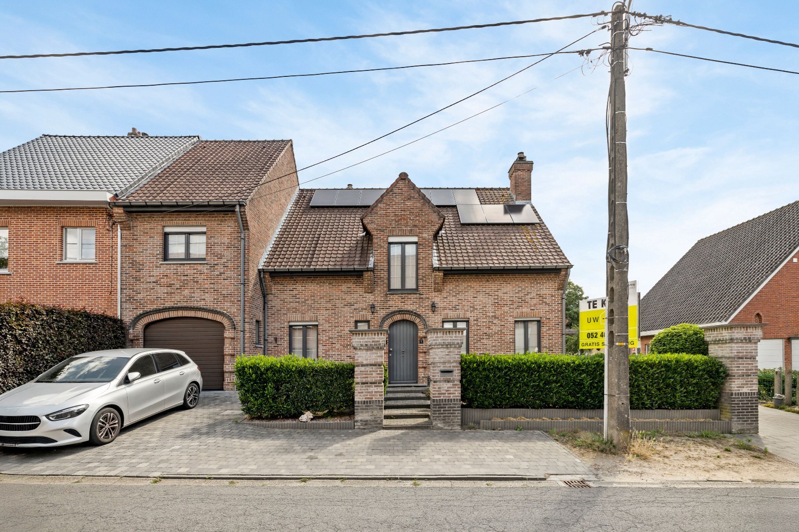 Zeer ruime HOB met 6 slpk, tuin en garage op een fantastische ligging nabij de Durme - foto 1