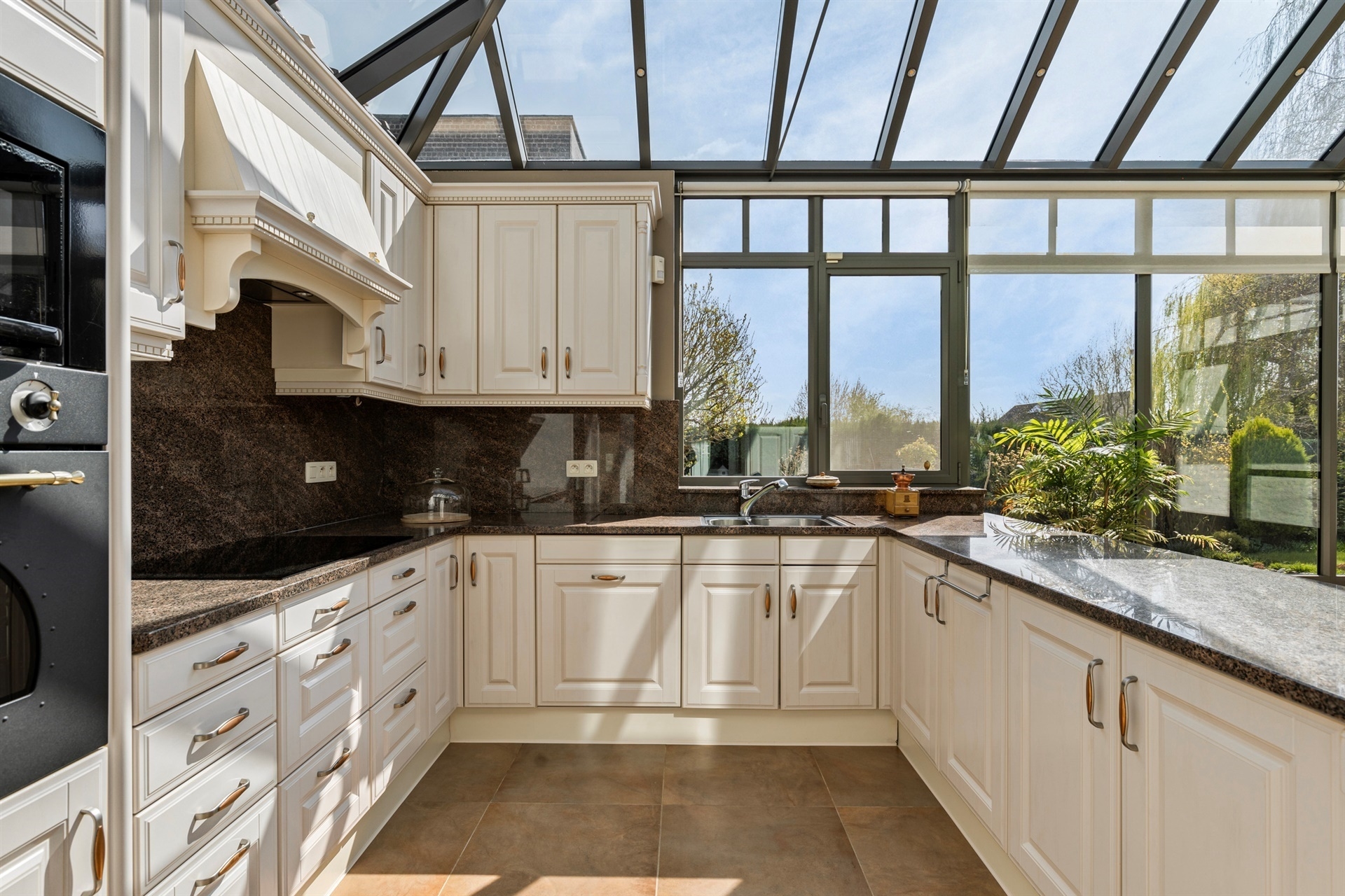 Ruime woning met veel mogelijkheden - foto 4