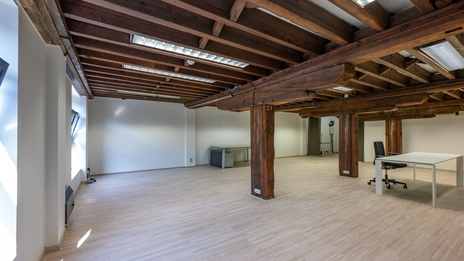 Commercieel te huur in Antwerpen - foto 2