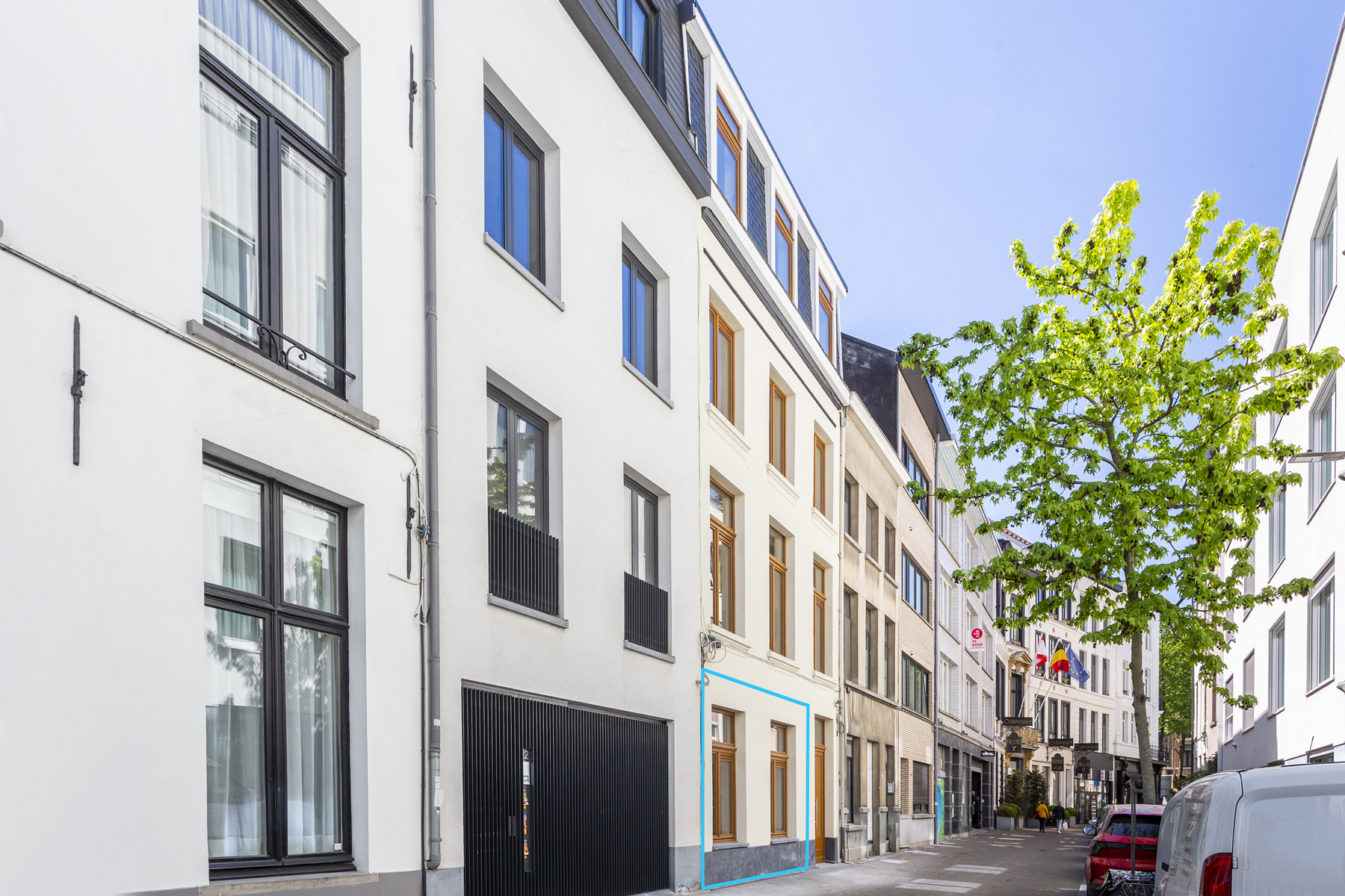 Gerenoveerd appartement met patio in hartje Antwerpen - foto 2