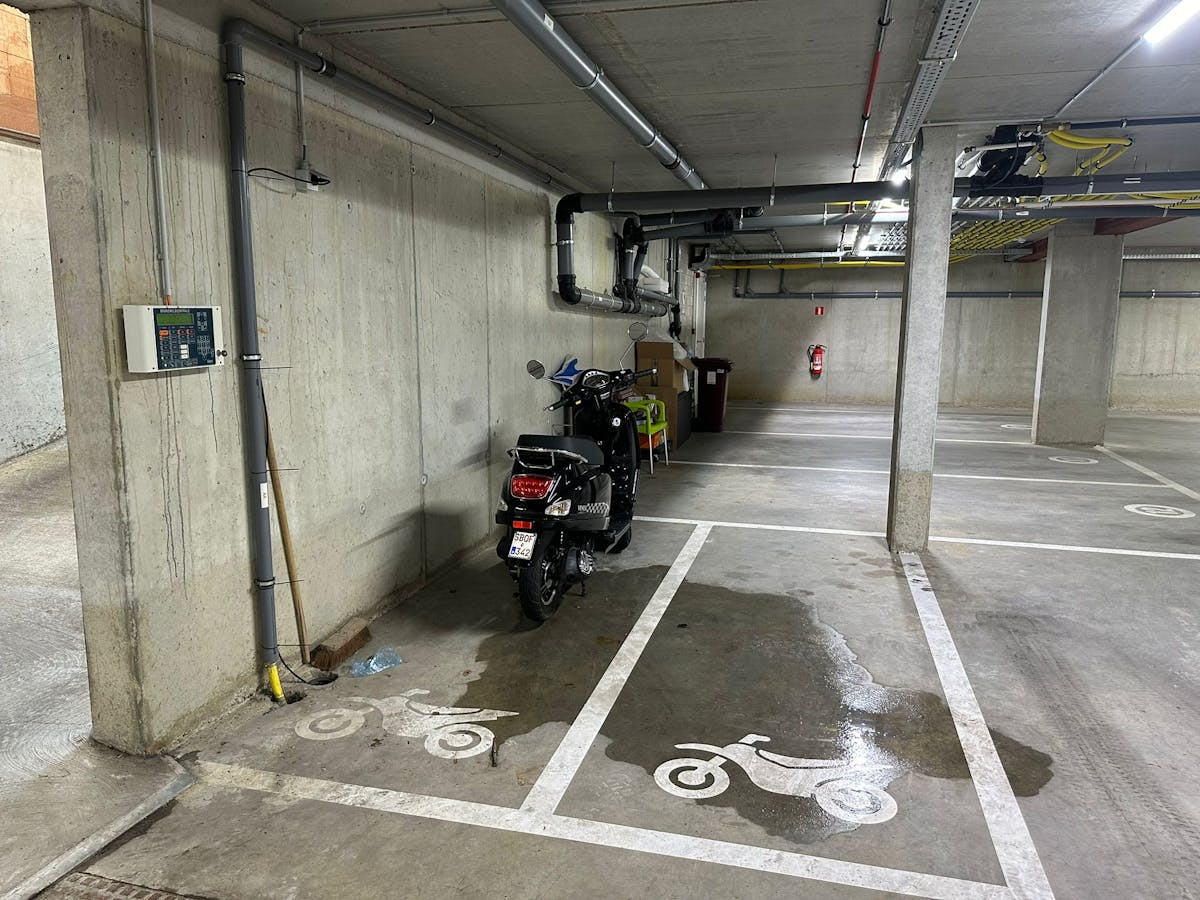 Motostaanplaatsen te huur in Schoten - foto 3