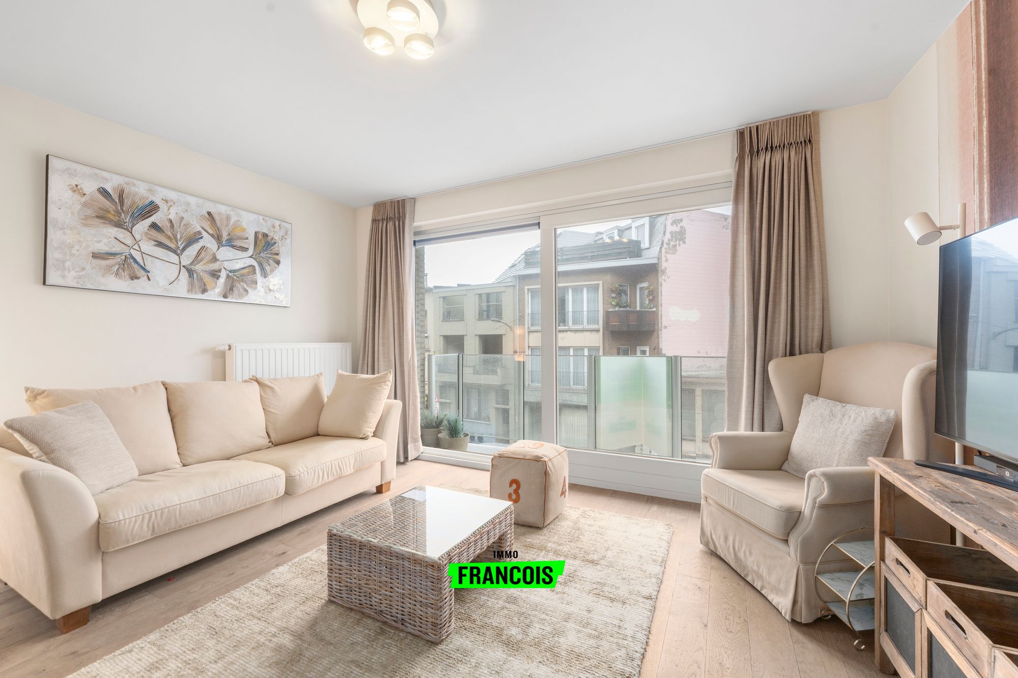 Luxe en instapklaar appartement met twee terrassen en drie slaapkamers - foto 3