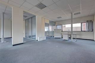 Deze kantoorruimte is gelegen op een boogscheut van Park Spoor Noord en de Slachthuissite. De ligging in de Bredastraat is centraal en er is...