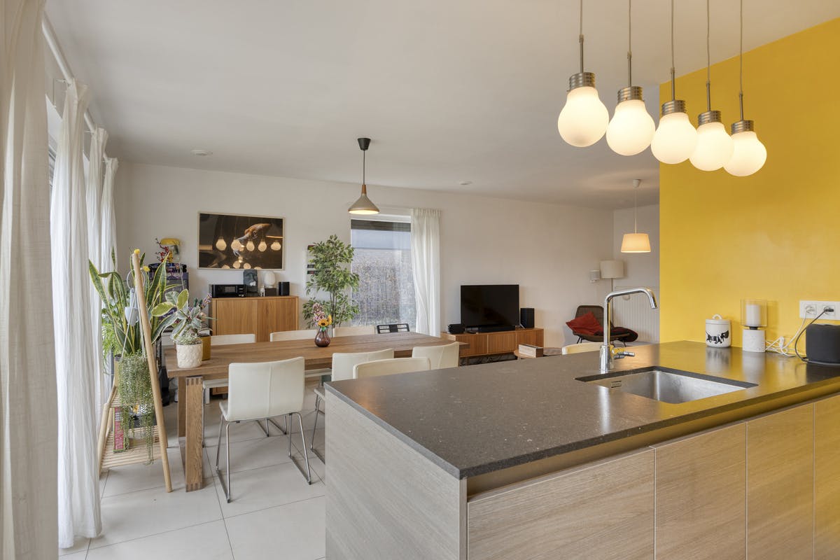 Moderne halfopen woning met 3 slaapkamers te Koop in Evergem - foto 4