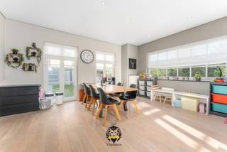 This beautiful, characterful rectory-style house will enchant you from the moment you step inside. Located on a lovely corner plot, you can...