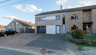 Commercial à vendre à Bilzen-Hoeselt