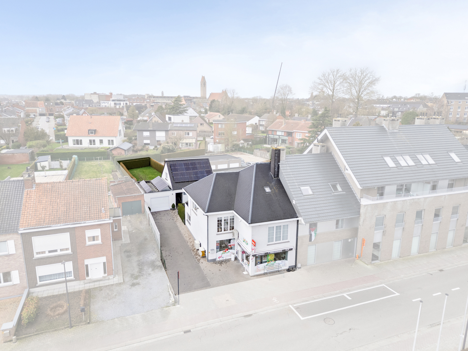 Centraal gelegen uitstekend onderhouden eigendom  - foto 3