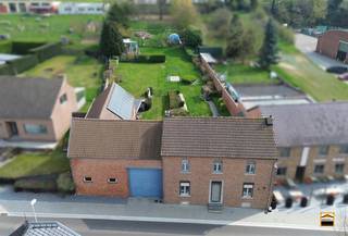 RUSTIG GELEGEN WONING VOORZIEN VAN 18 ZONNEPANELEN, VEEL OPPERVLAKTEEN TAL VAN MOGELIJKHEDENIN EEN LANDELIJKE DEELGEMEENTE VAN BORGLOON VINDT U DEZE...