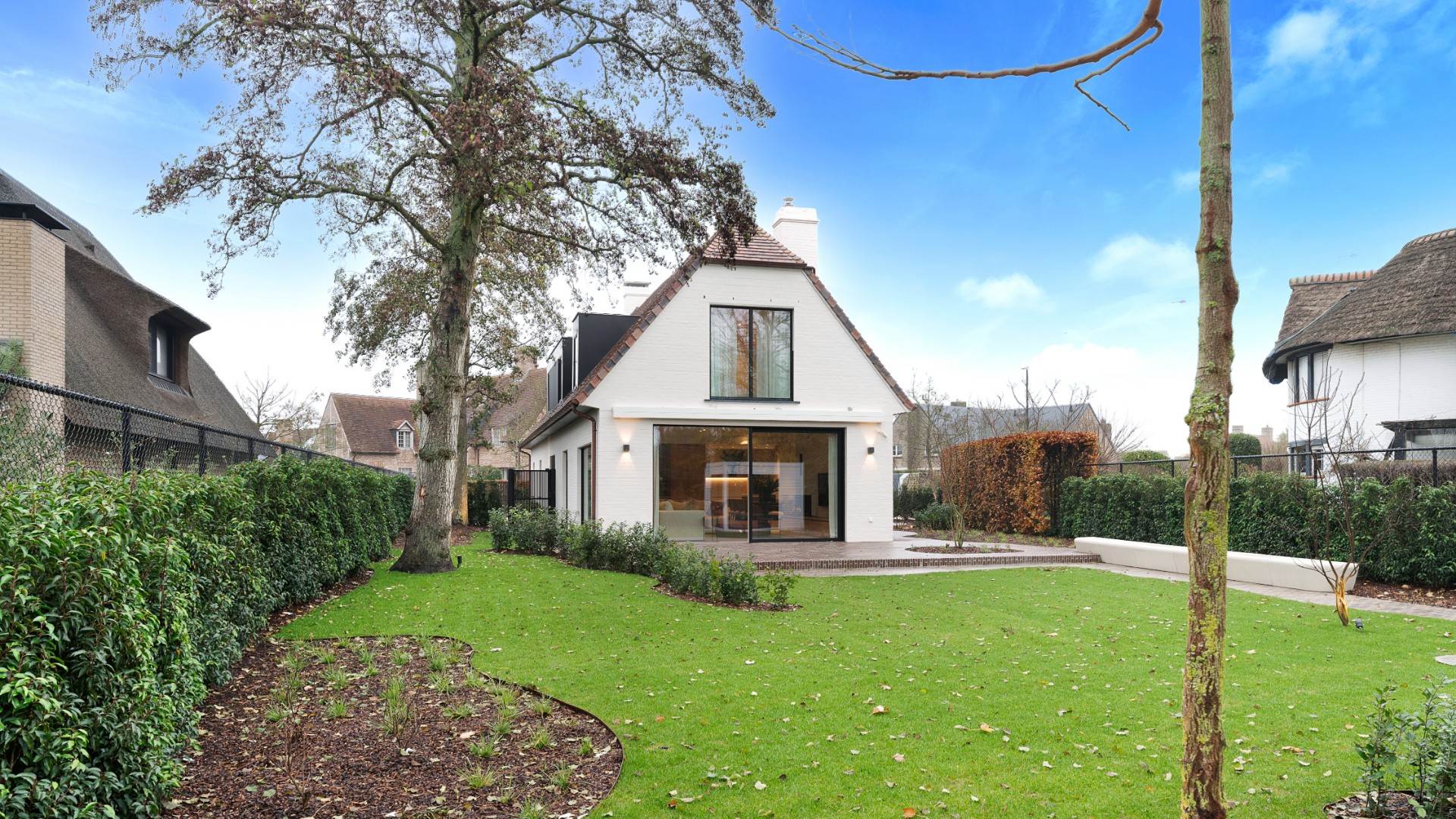 Exclusieve, volledig gerenoveerde villa op rustige ligging in Knokke - foto 2
