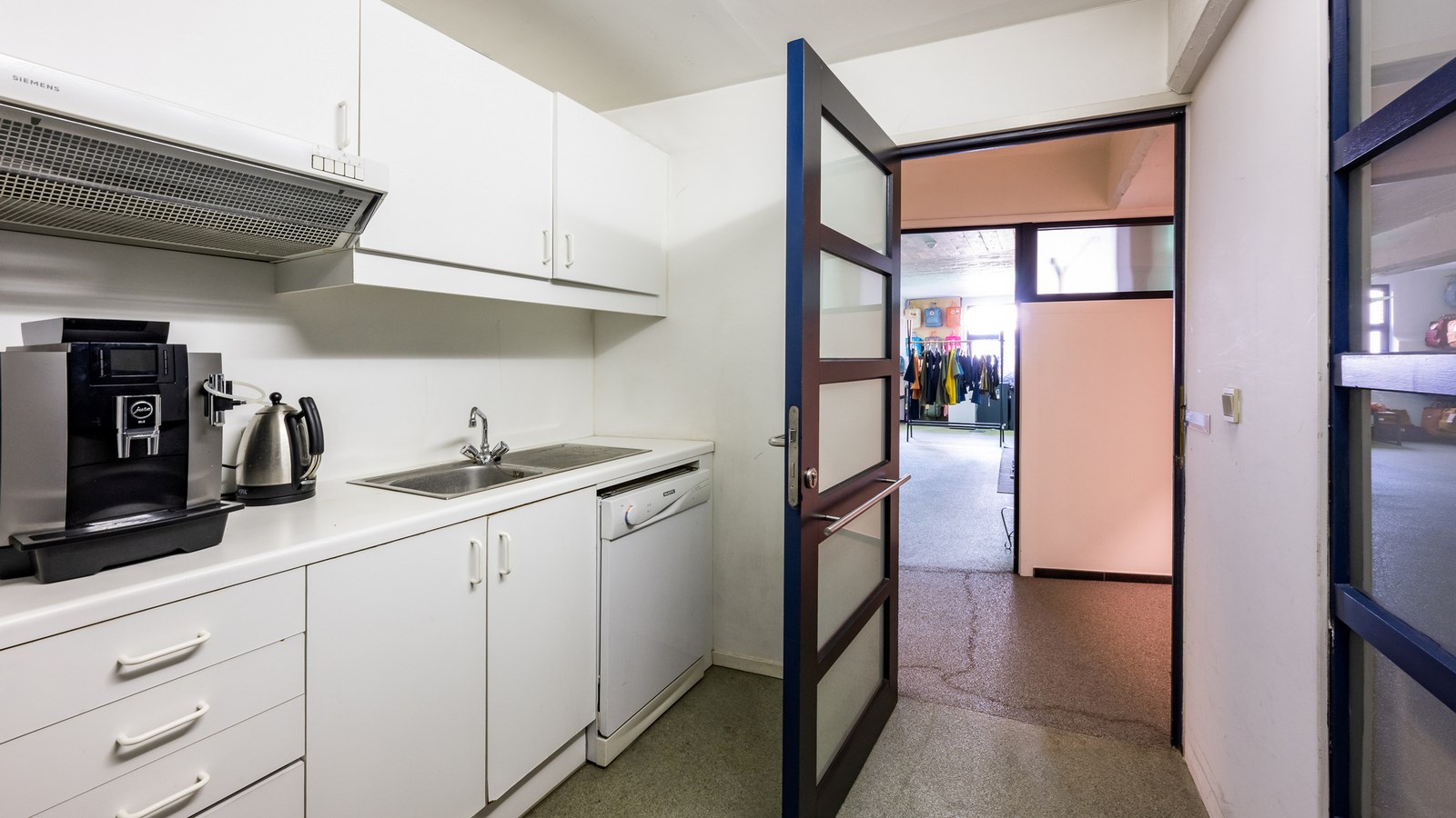 Commercieel te huur in Antwerpen - foto 3