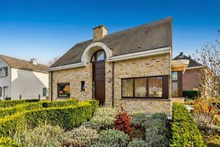 immo Talenco verkoopt te Bieseweide 20 – 9310 Baardegem deze zeer goed onderhouden eengezinswoning van het type 4-gevel, het pand is gelegen op...