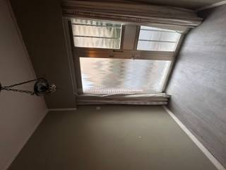 Mooie woning te huur met 3 slaapkamers en garage in Balen: * Indeling: Inkomhal, woonkamer, keuken, badkamer, veranda, apart toilet, kelder,...