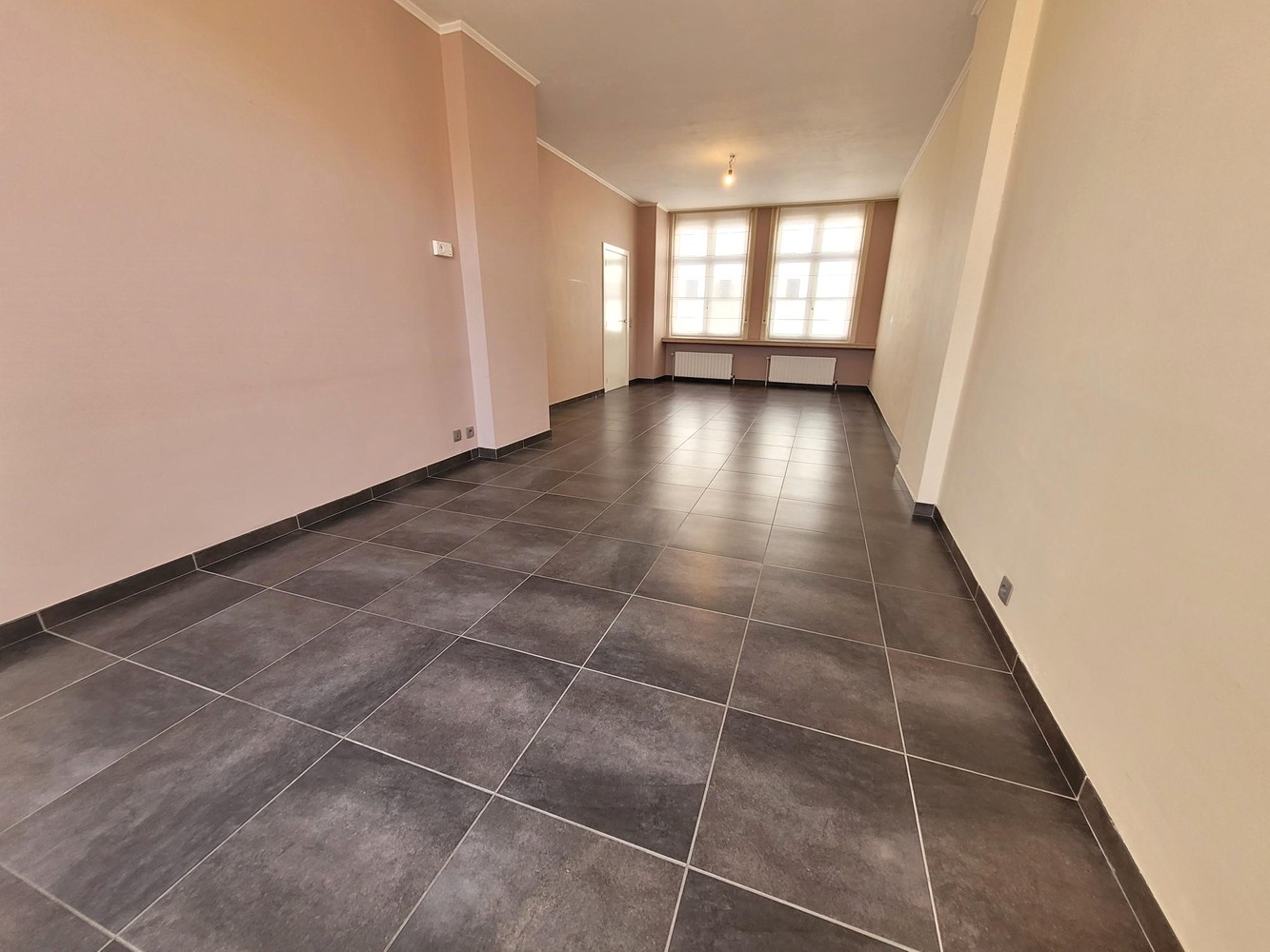 Gerenoveerde trapgevelwoning vlakbij het Minnewaterpark - foto 3