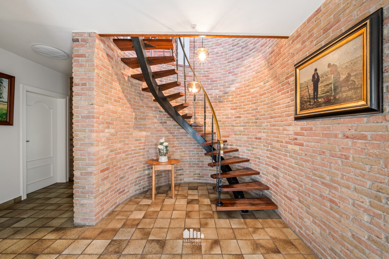 Prachtige villa met achterliggend gastenverblijf en weide op perceel 3.235m². - foto 3