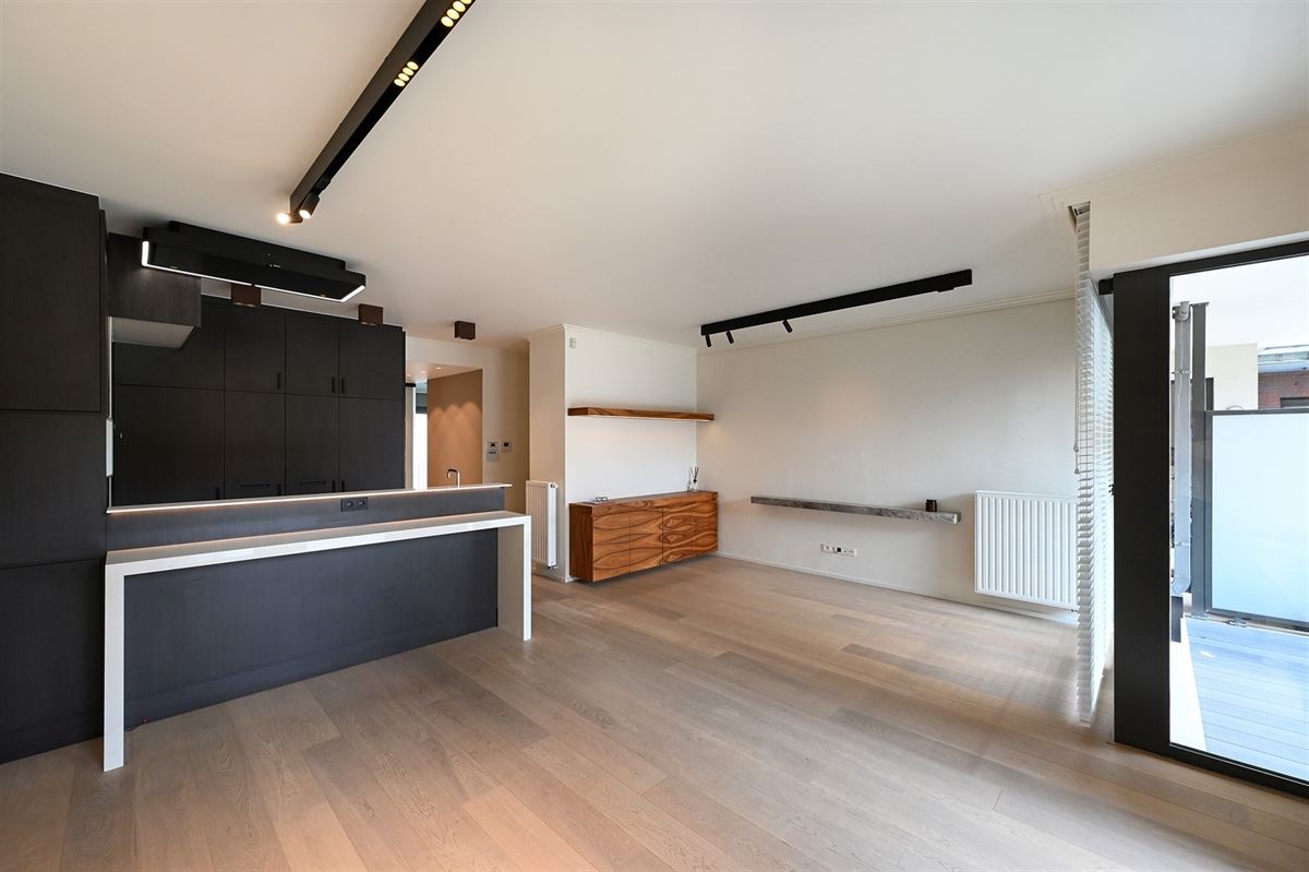 Prachtig appartement met 2 badkamers en ruim terras - foto 5