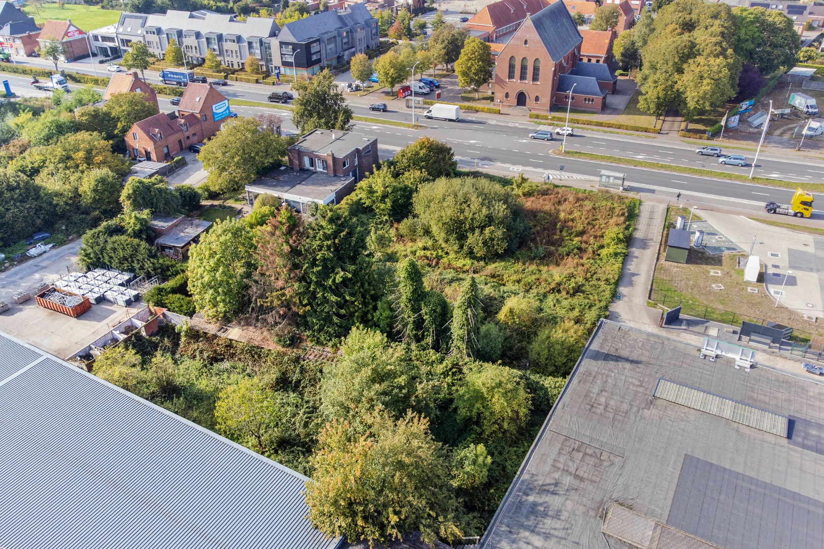 Projectgrond van 20 are 50 ca. met commerciële ligging in Geel - foto 4