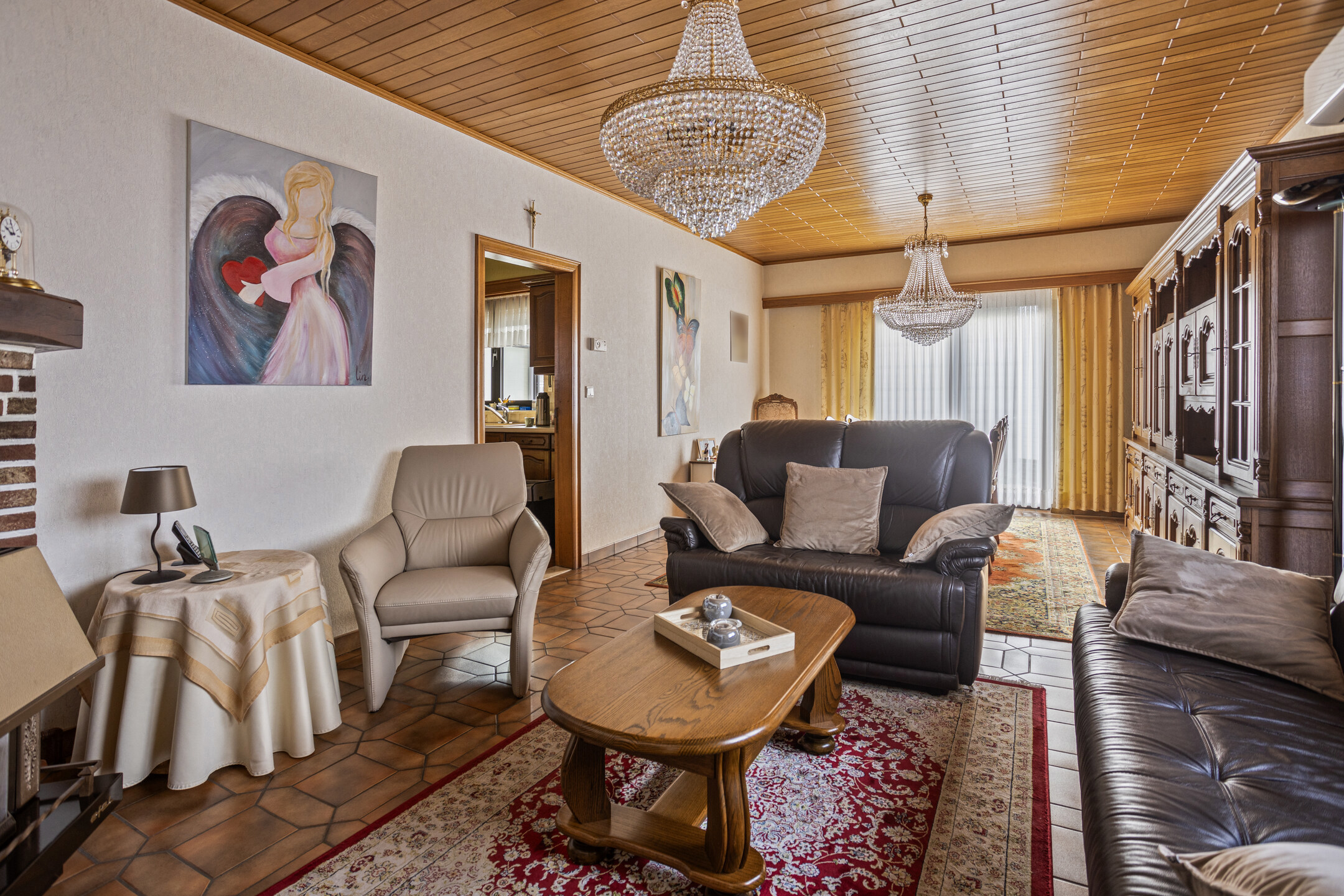 3 slpk woonst, handelsruimte én verhuurd benzinestation. - foto 3