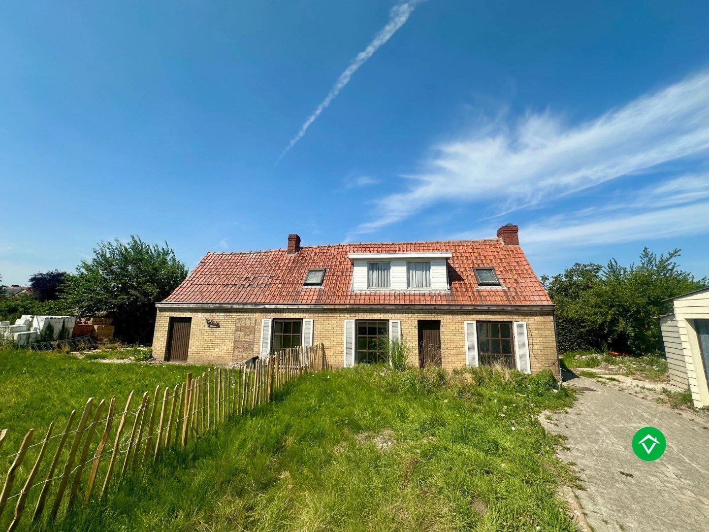 Renovatie- en/of nieuwbouwproject op een rustige ligging te Koekelare - foto 2