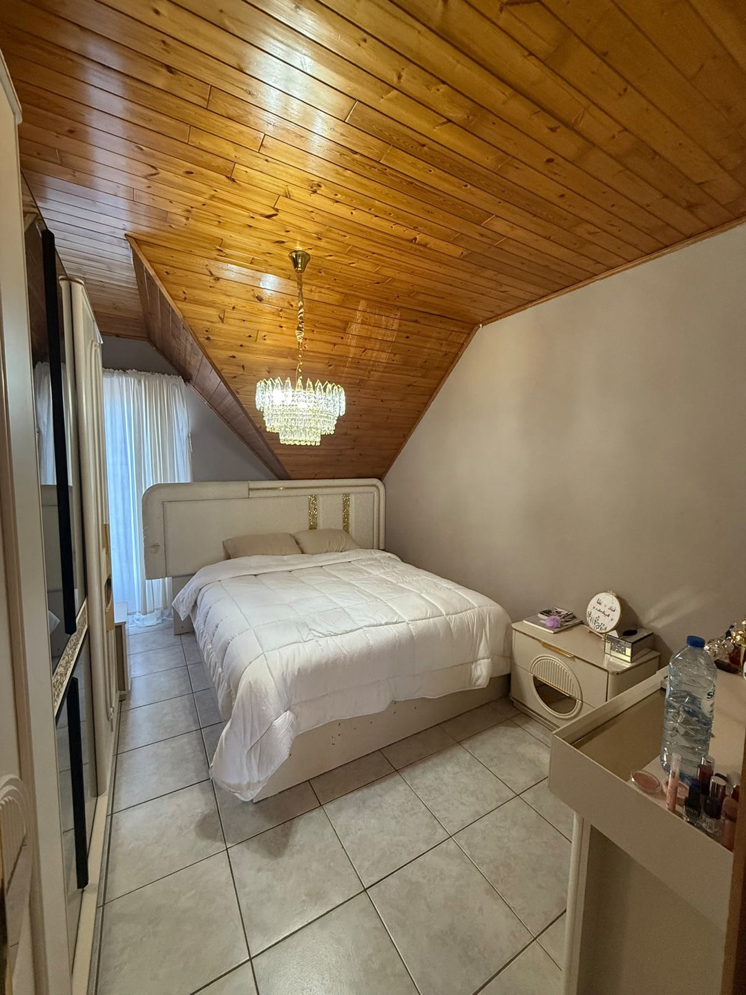 Dakappartement met 1 slk en terras in centrum Westmalle. - foto 4