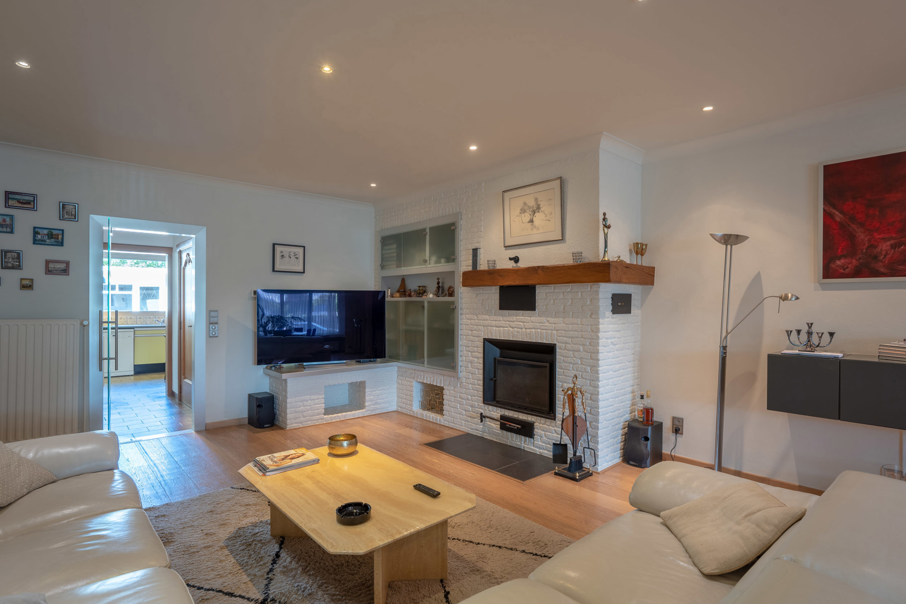 Verrassend ruime woning met 4 slaapkamers en magazijn 80m². - foto 4