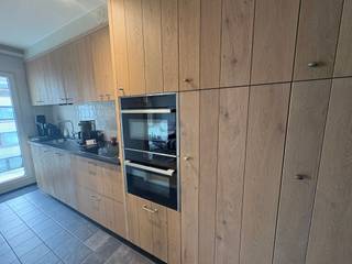 Zeer ruim en centraal gelegen appartement te huur in OostendeOp een topligging in Oostende, vlakbij het Marie-Joséplein en op wandelafstand van het...