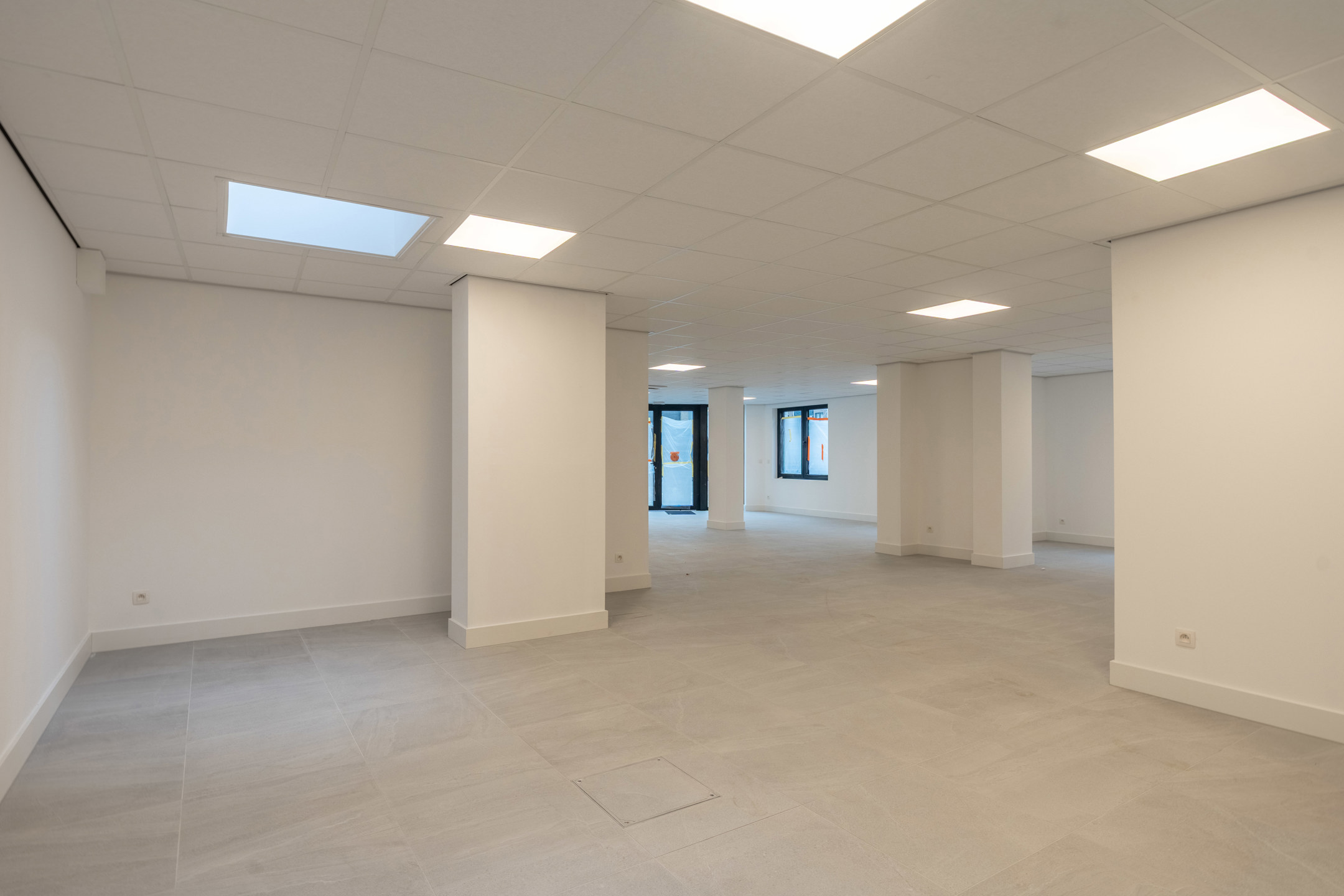 Handelspand met garage, gelegen op topligging te Vosselaar! - foto 5