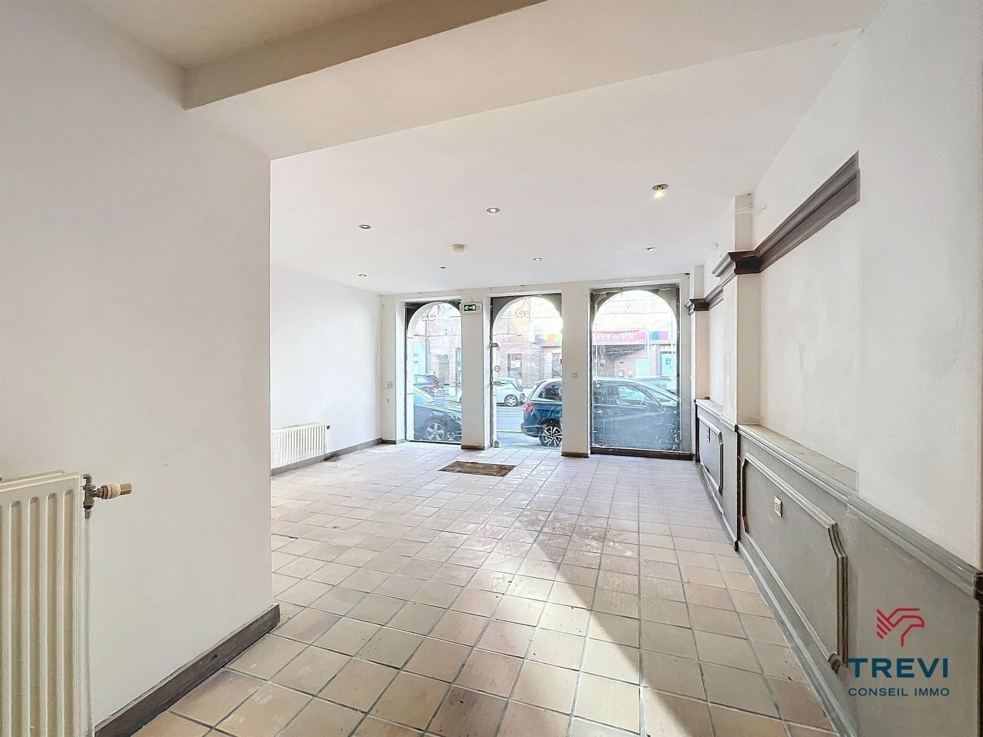 Belle maison de commerce avec un appartement - photo 5