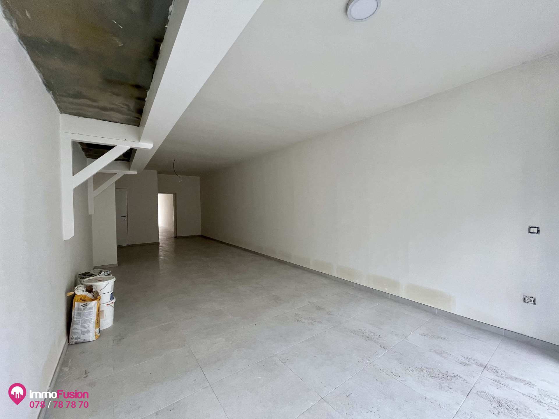 Commercial à louer à Leopoldsburg - photo 4