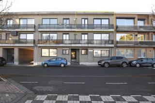 Dit instapklare appartement bevindt zich op de tweede verdieping van een kleinschalig gebouw en biedt een praktische indeling met...