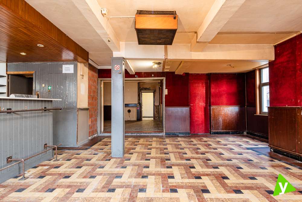 Investeringsproject te koop gelegen op de Markt van Eeklo - foto 3