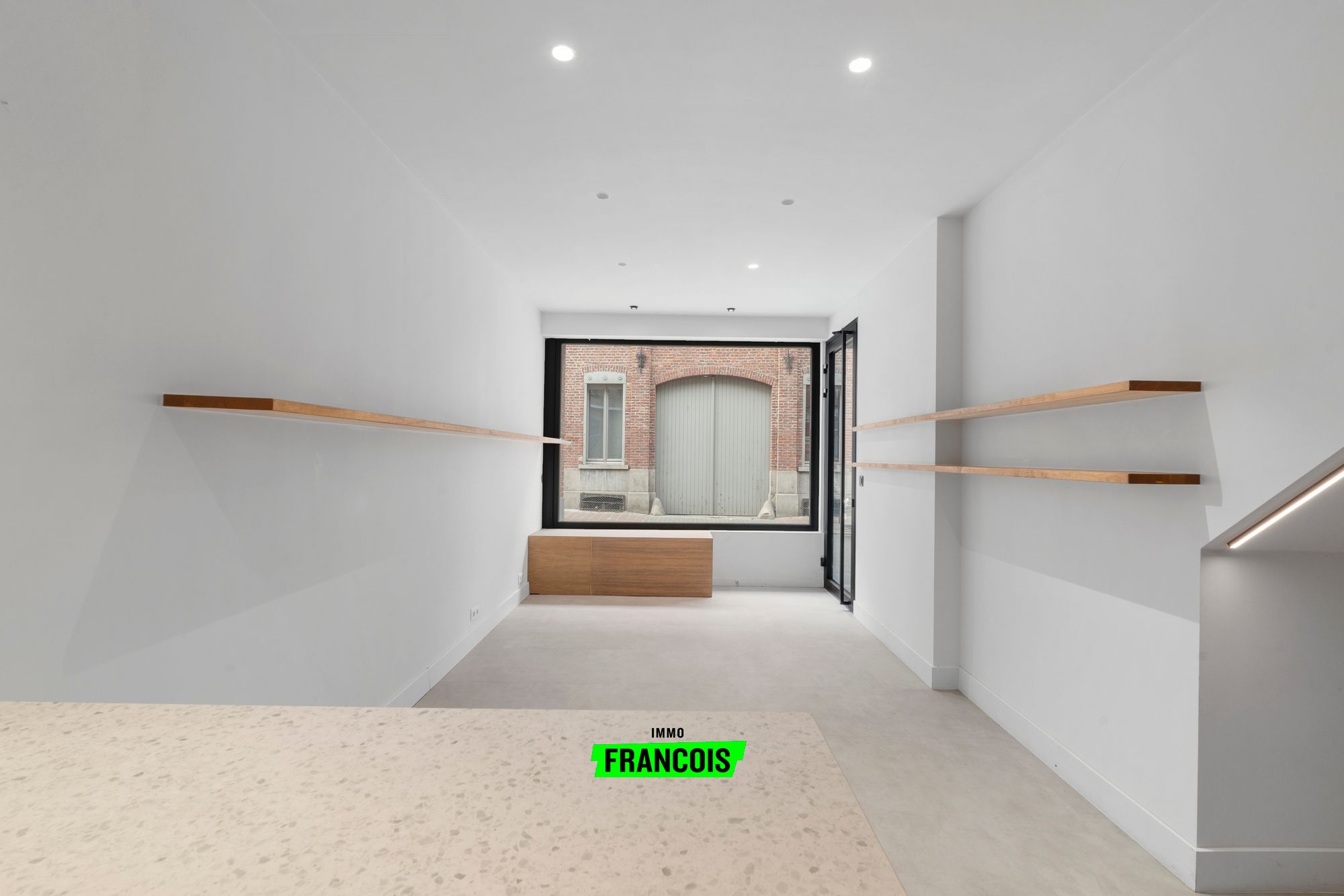 Investeringseigendom in centrum Zottegem – handelspand + triplex appartement - foto 4