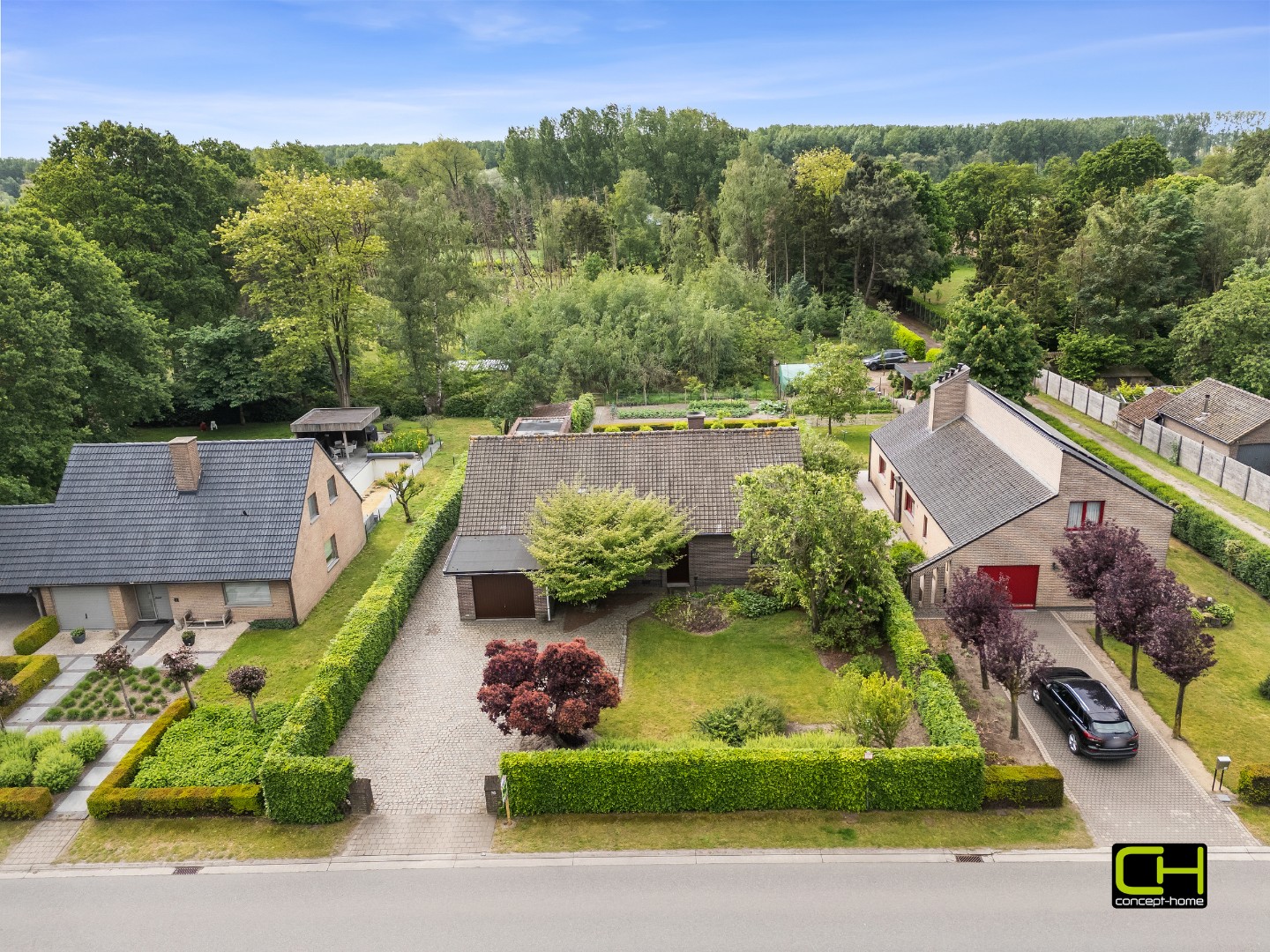 Rustig gelegen open bebouwing met ruime tuin in het groene Sint-Kruis-Winkel - foto 3