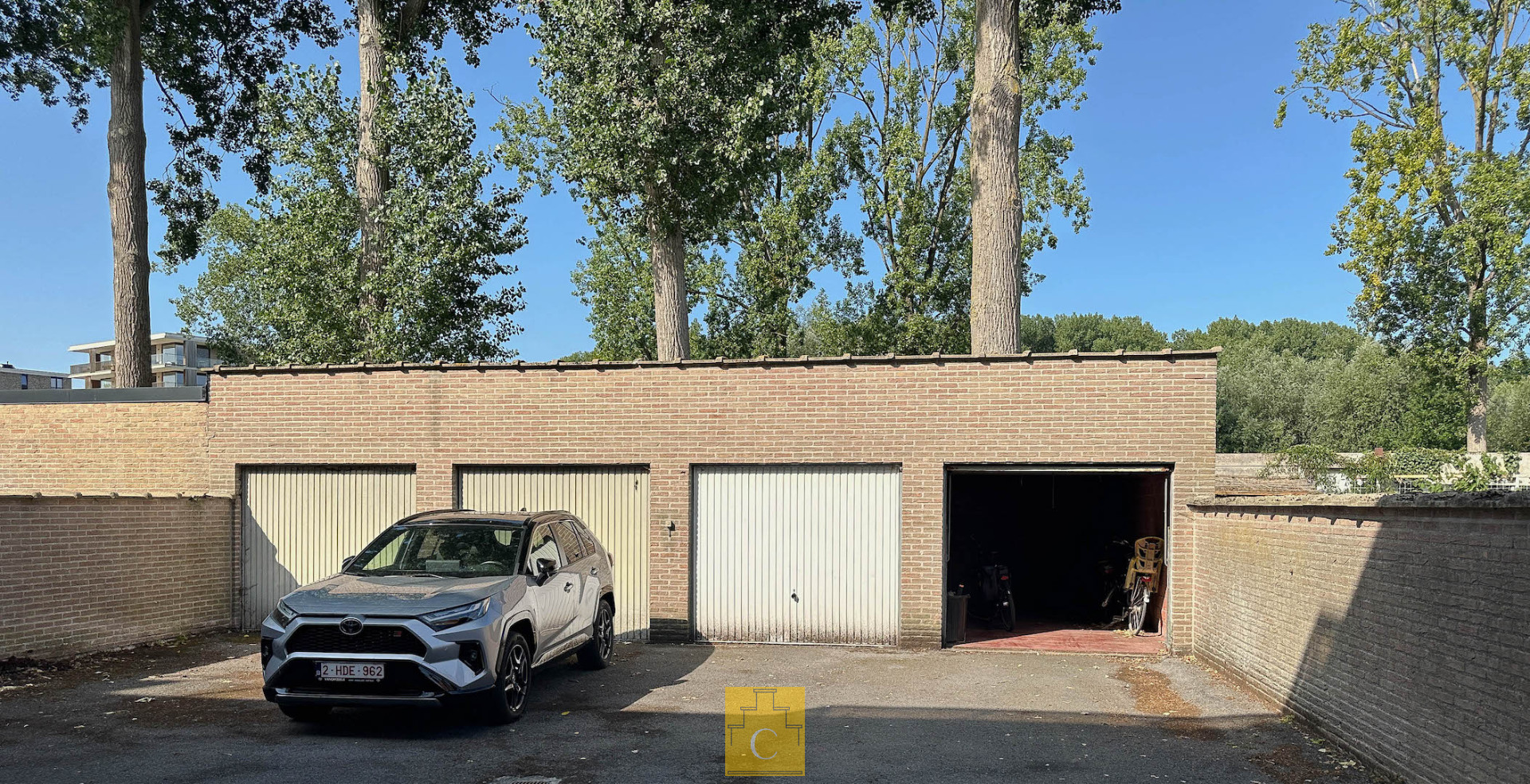 appartementsgebouw met 8 wooneenheden en 4 garageboxen te koop – toplocatie langs het historische kanaal Gent-Brugge - photo 5