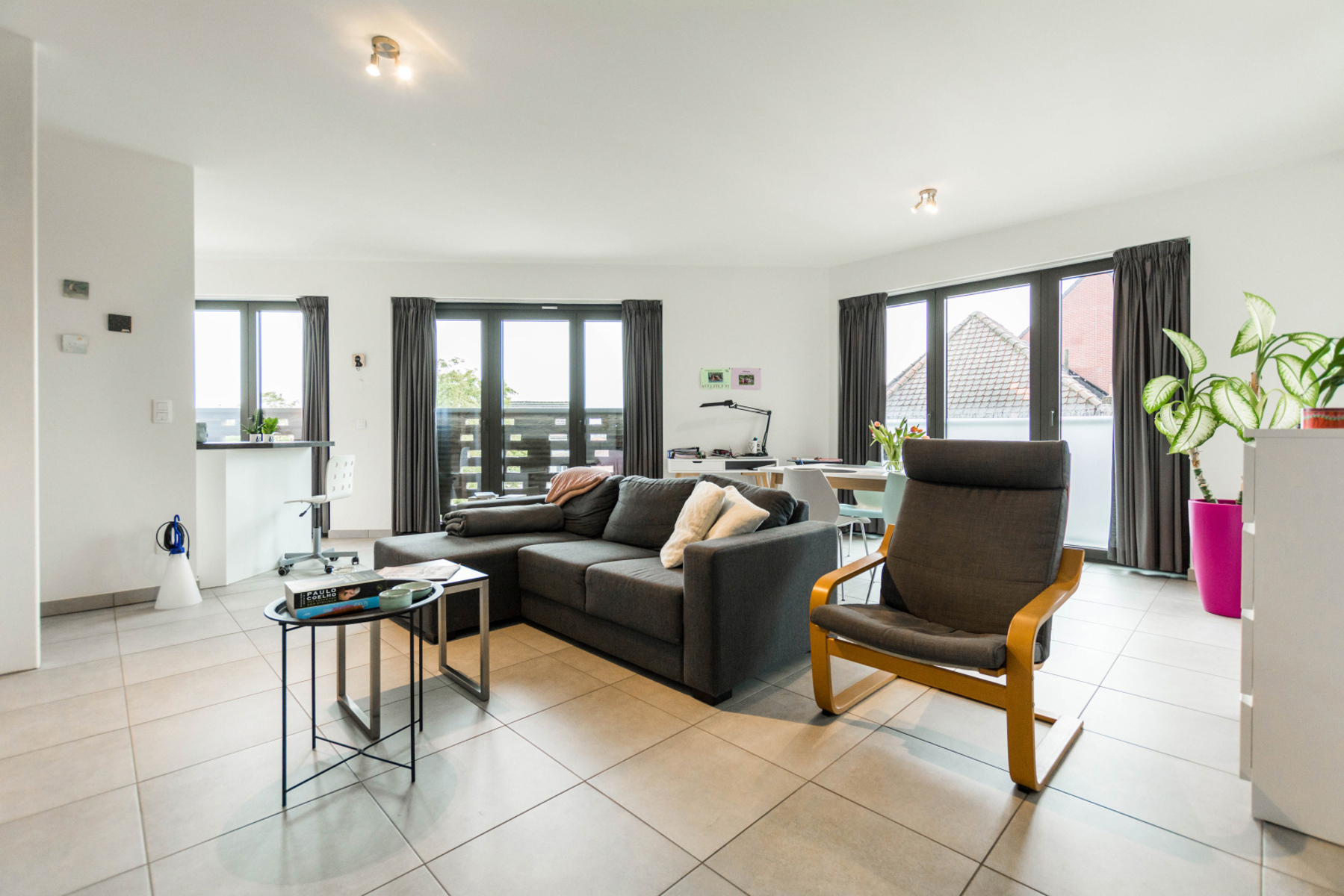 Recent duplex-appartement met 3 kamers, kelder en garage... - foto 3