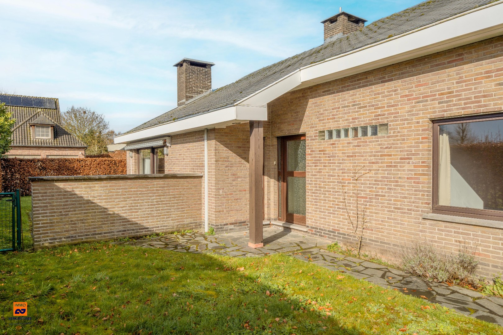 Charmante te renoveren woning in residentiële woonomgeving - foto 4