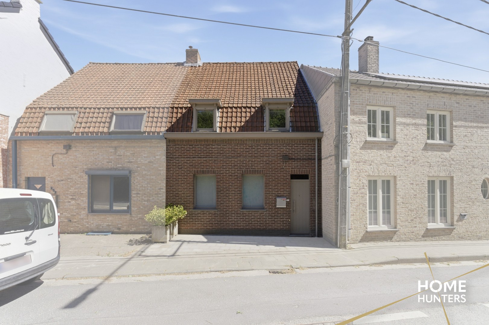 Te renoveren woning met 3 slaapkamers en gigantische tuin in Aalbeke - foto 3