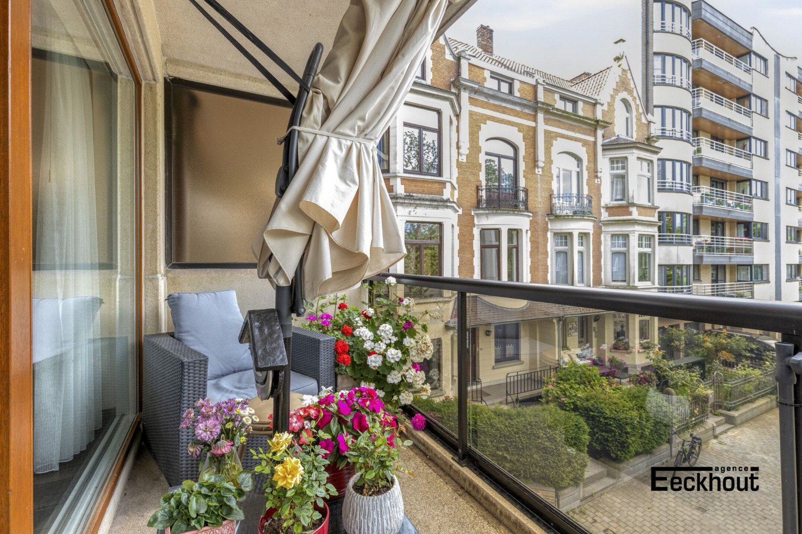 Ruim 3-slaapkamer appartement met zonneterras aan het Prinses Stefanieplein te Oostende - foto 4