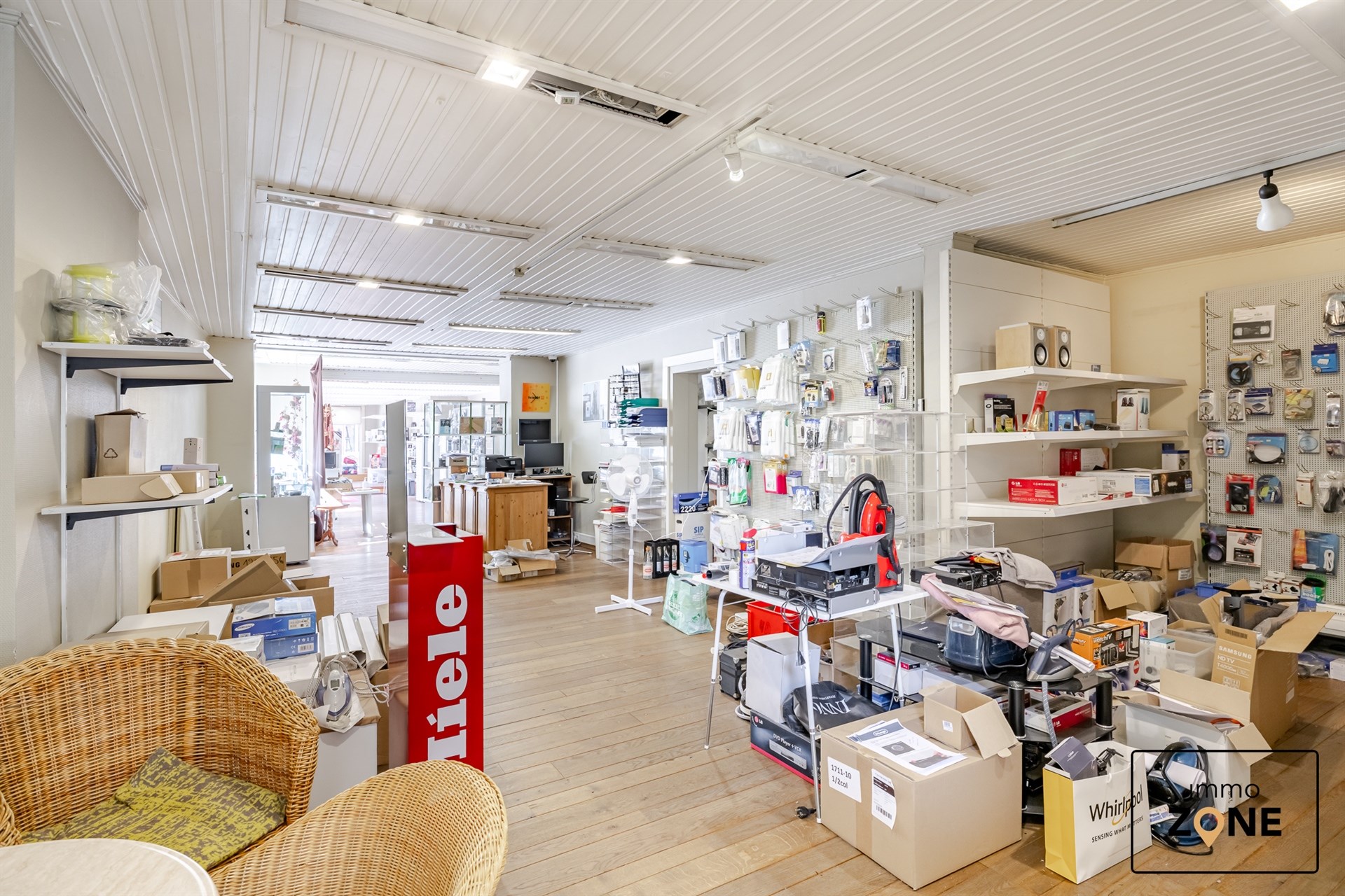 Handelspand met appartement te koop in het centrum van Hamme - foto 5